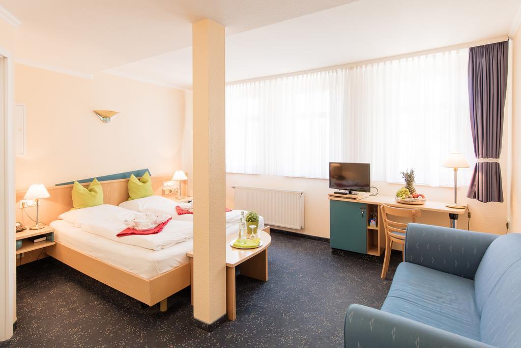 Hotel An Der Stadtmauer Mühlhausen Esterno foto