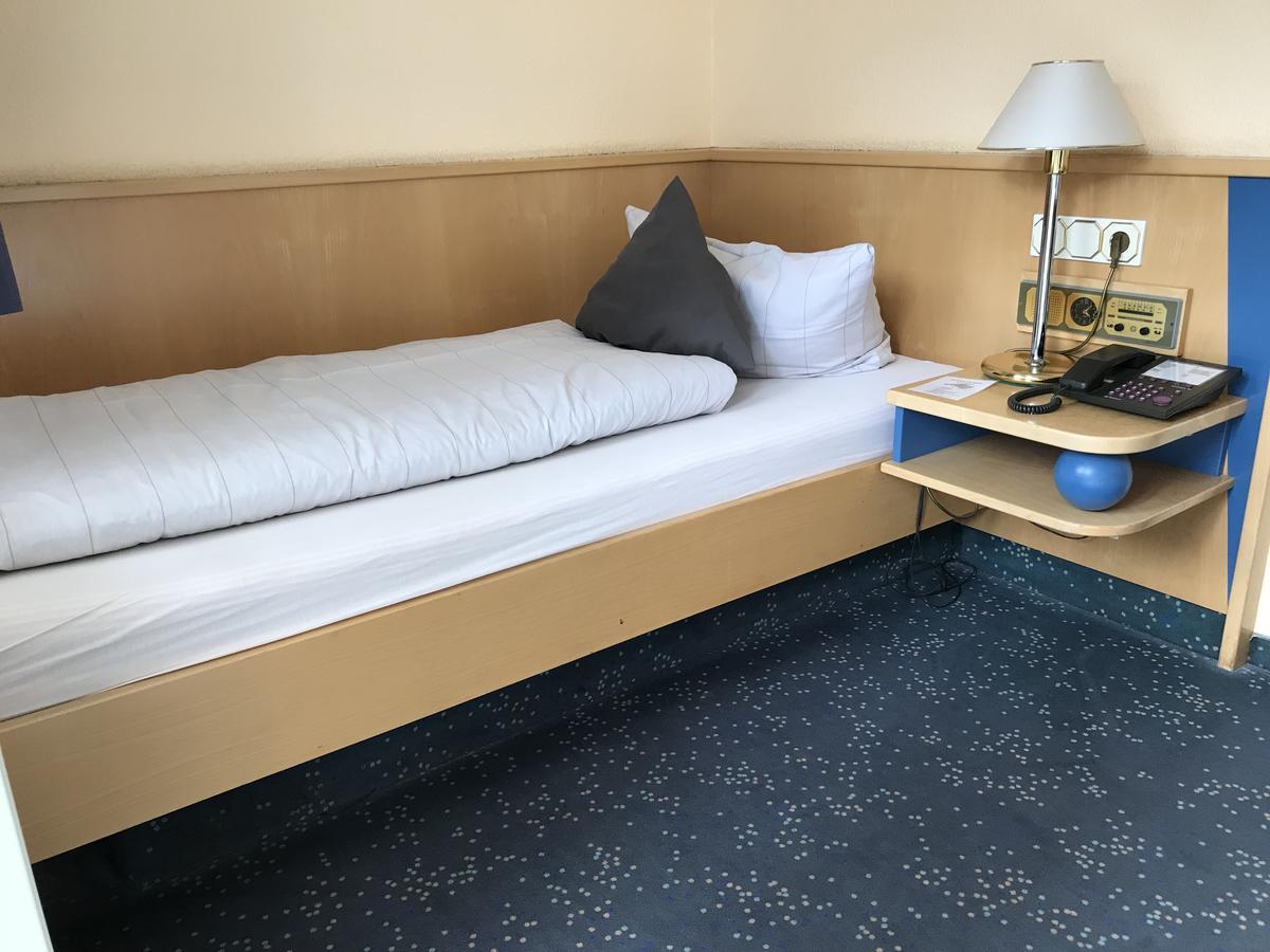 Hotel An Der Stadtmauer Mühlhausen Esterno foto