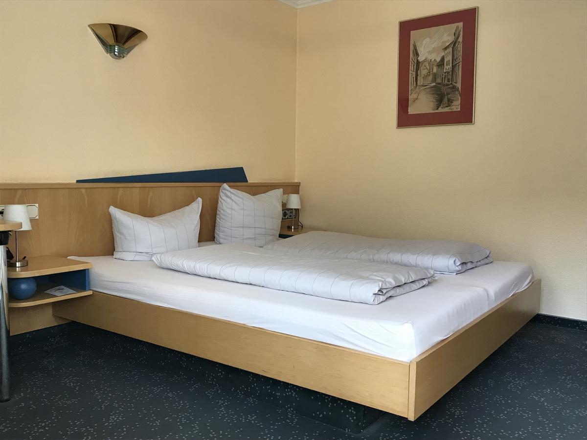 Hotel An Der Stadtmauer Mühlhausen Esterno foto