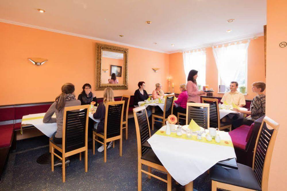 Hotel An Der Stadtmauer Mühlhausen Esterno foto